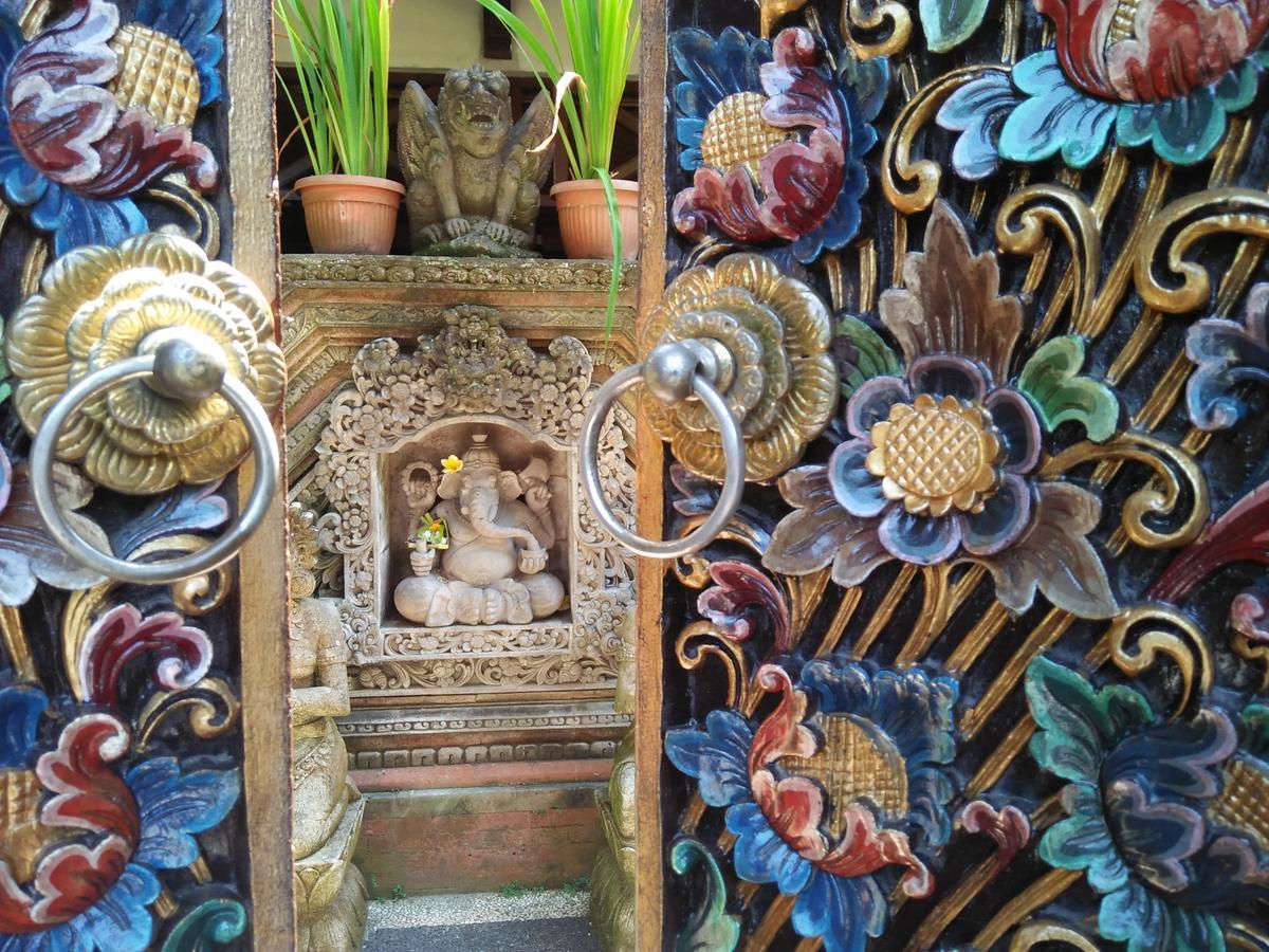 Nuriani Guest House Ubud Exterior foto