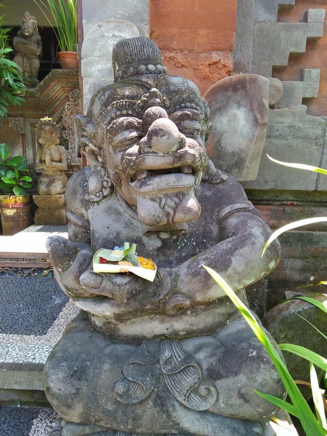 Nuriani Guest House Ubud Exterior foto